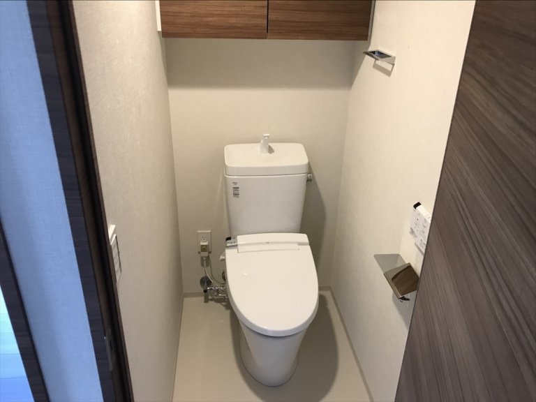 BluRock Aobadai (LUXENA Aobadai) Toilet