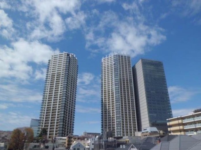 Brillia Towers Meguro North Residence Building